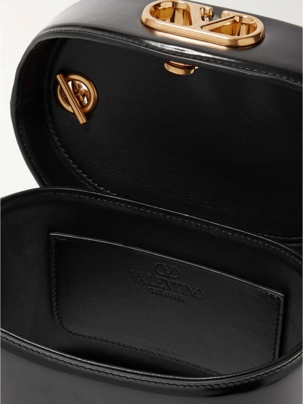 Valentino Garavani Vain Vanity Bag In Shiny Calfskin $3,450